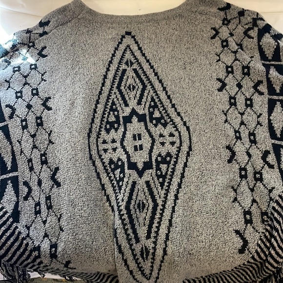 Warm Poncho Super Cute - Picture 4 of 4